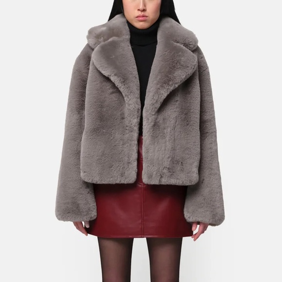 APPARIS Fur Coat - Picture 2 of 4